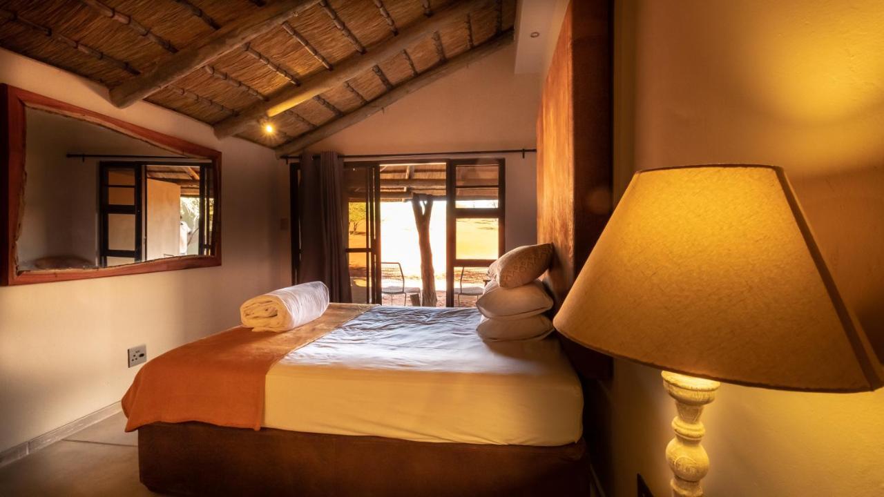 Вилла Bagatelle Kalahari Game Ranch Hardap Экстерьер фото