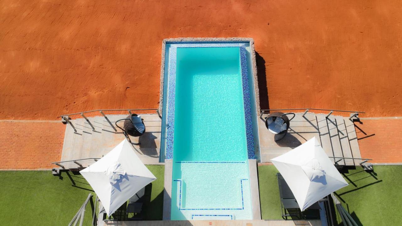Вилла Bagatelle Kalahari Game Ranch Hardap Экстерьер фото