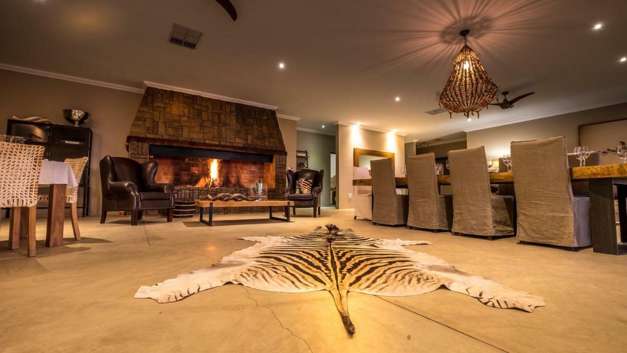 Вилла Bagatelle Kalahari Game Ranch Hardap Экстерьер фото